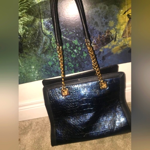 Handbags - Beautiful women's  leather handbag